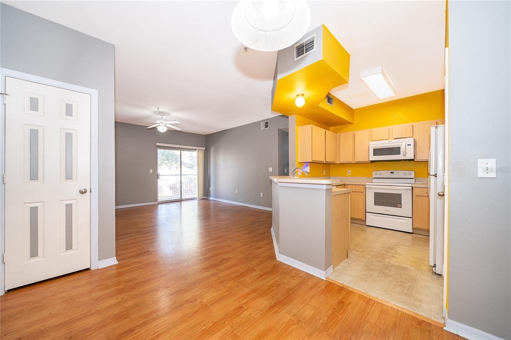 2015 Erving Circle, Unit 201 Ocoee, FL 34761 - Photo 8 of 24