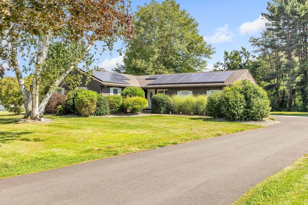39 Bilton Road Somers, CT 06071 - Photo 1 of 38 Gallery Image 1