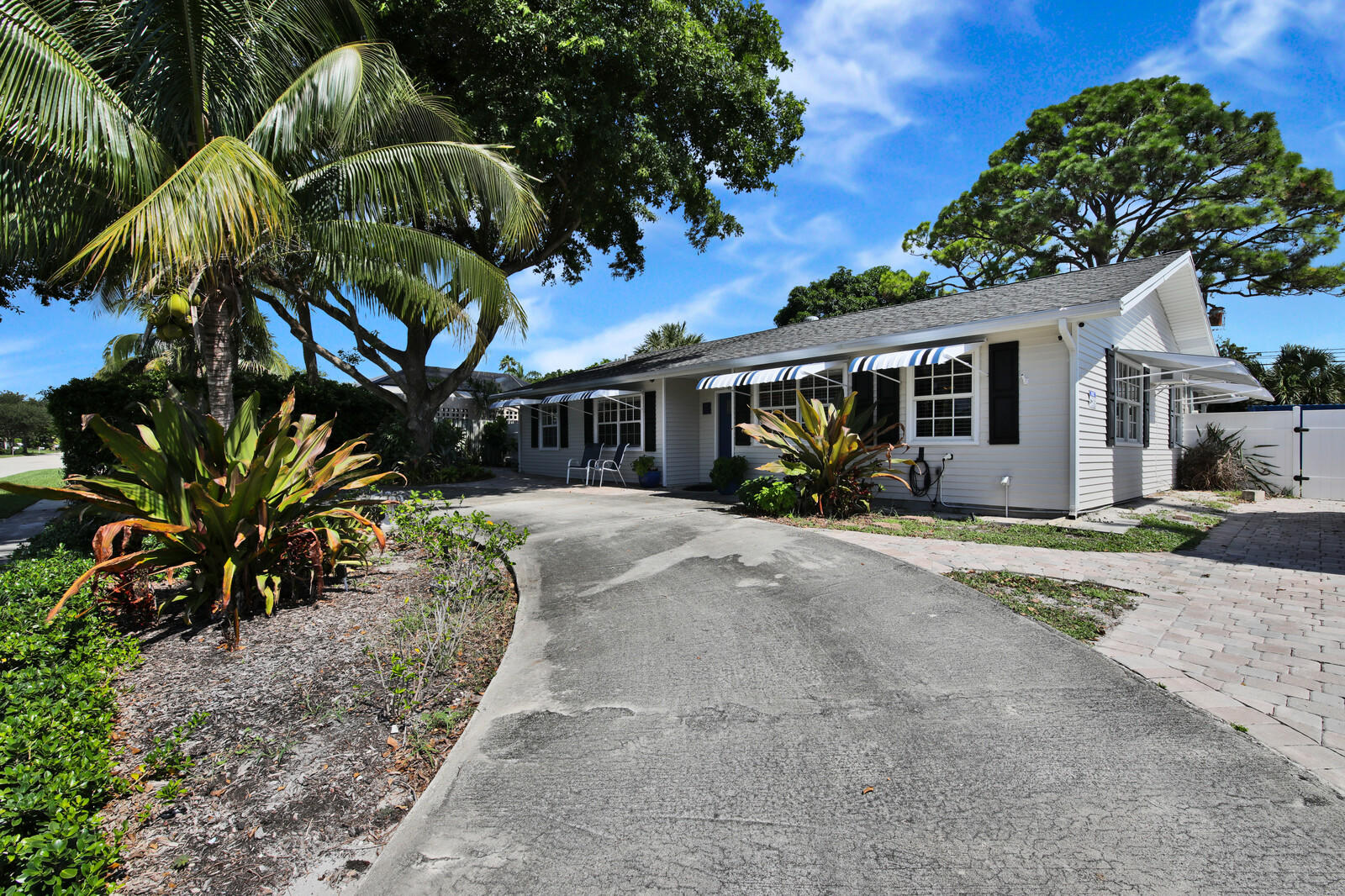 961 Southwest 15th Street Boca Raton, FL 33486 - Photo 4 of 43 04_Image_4_mls