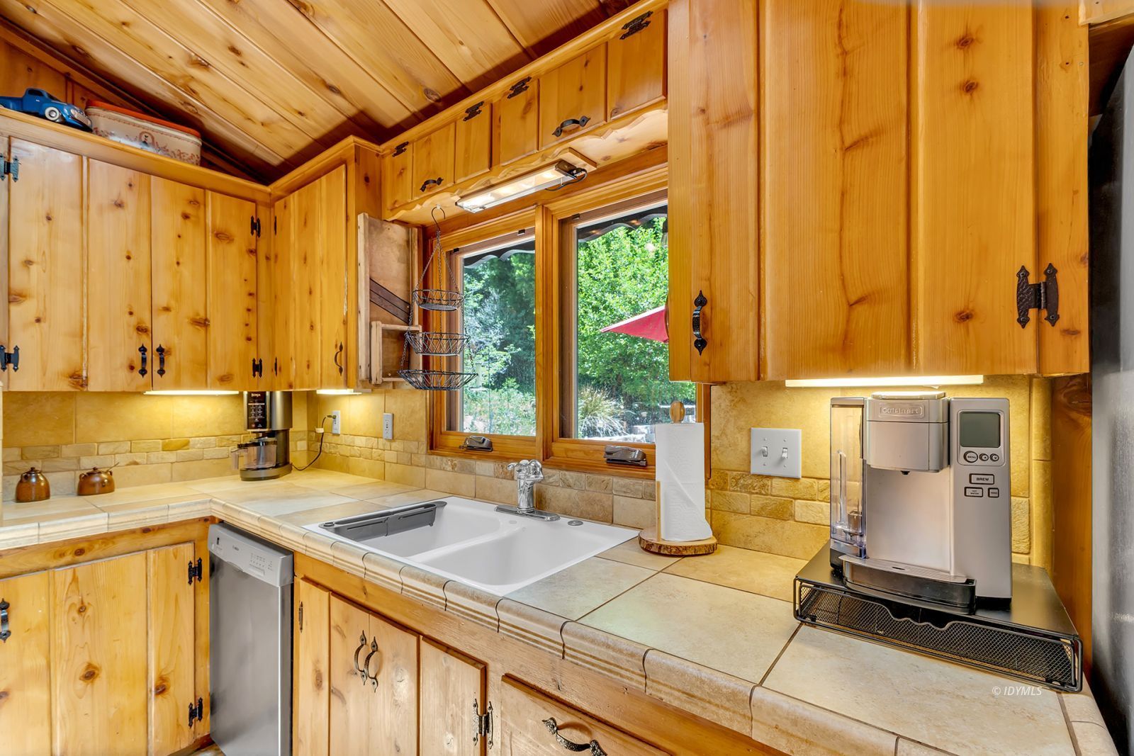 25060 Fern Valley Road Idyllwild, CA 92549 - Photo 39 of 81 Untitled