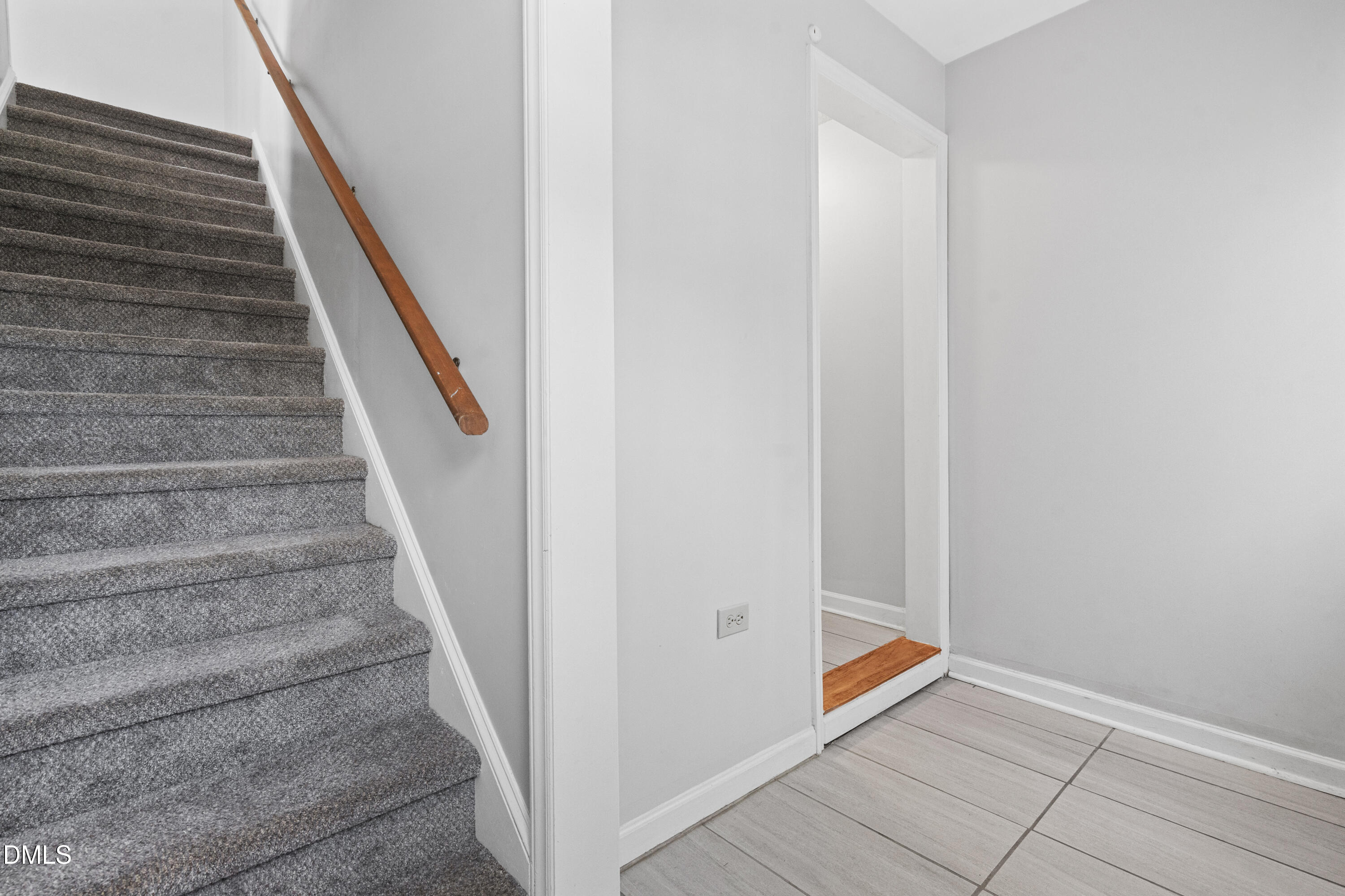 2713 Moorsfield Court Raleigh, NC 27604 - Photo 28 of 46 New Carpet