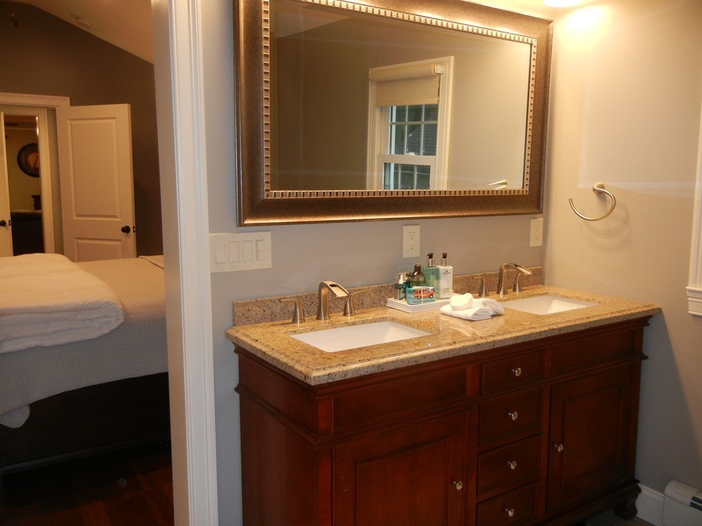 32 Birnie Road Longmeadow, MA 01106 - Photo 15 of 27 Gallery Image 15
