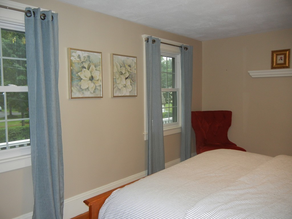 32 Birnie Road Longmeadow, MA 01106 - Photo 23 of 27 Gallery Image 23