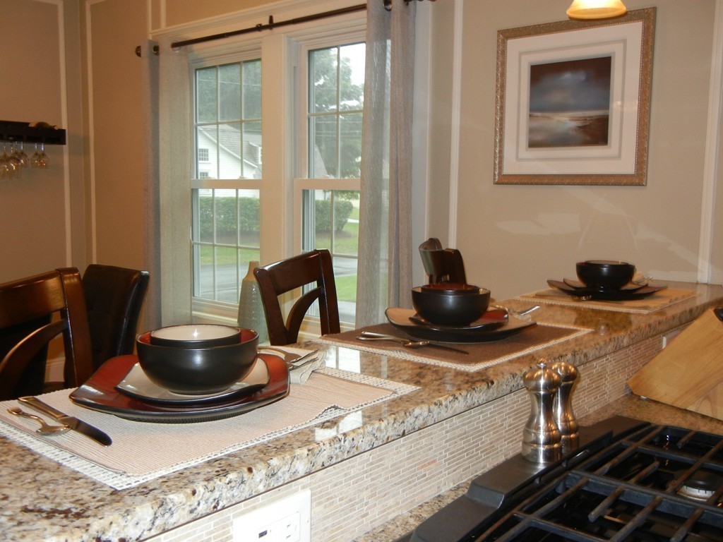 32 Birnie Road Longmeadow, MA 01106 - Photo 8 of 27 Gallery Image 8