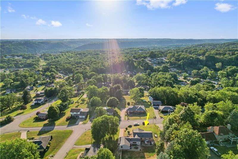 618 Whistler Drive Rochester, PA 15074 - Photo 6 of 29 an aerial view of residential houses with outdoor space and trees