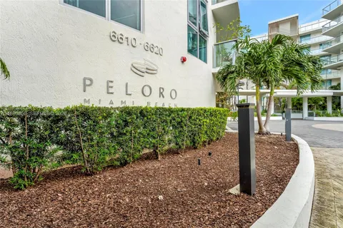 $1,995,000 | 6620 Indian Creek Drive, Unit PH711, Miami Beach, FL 33141