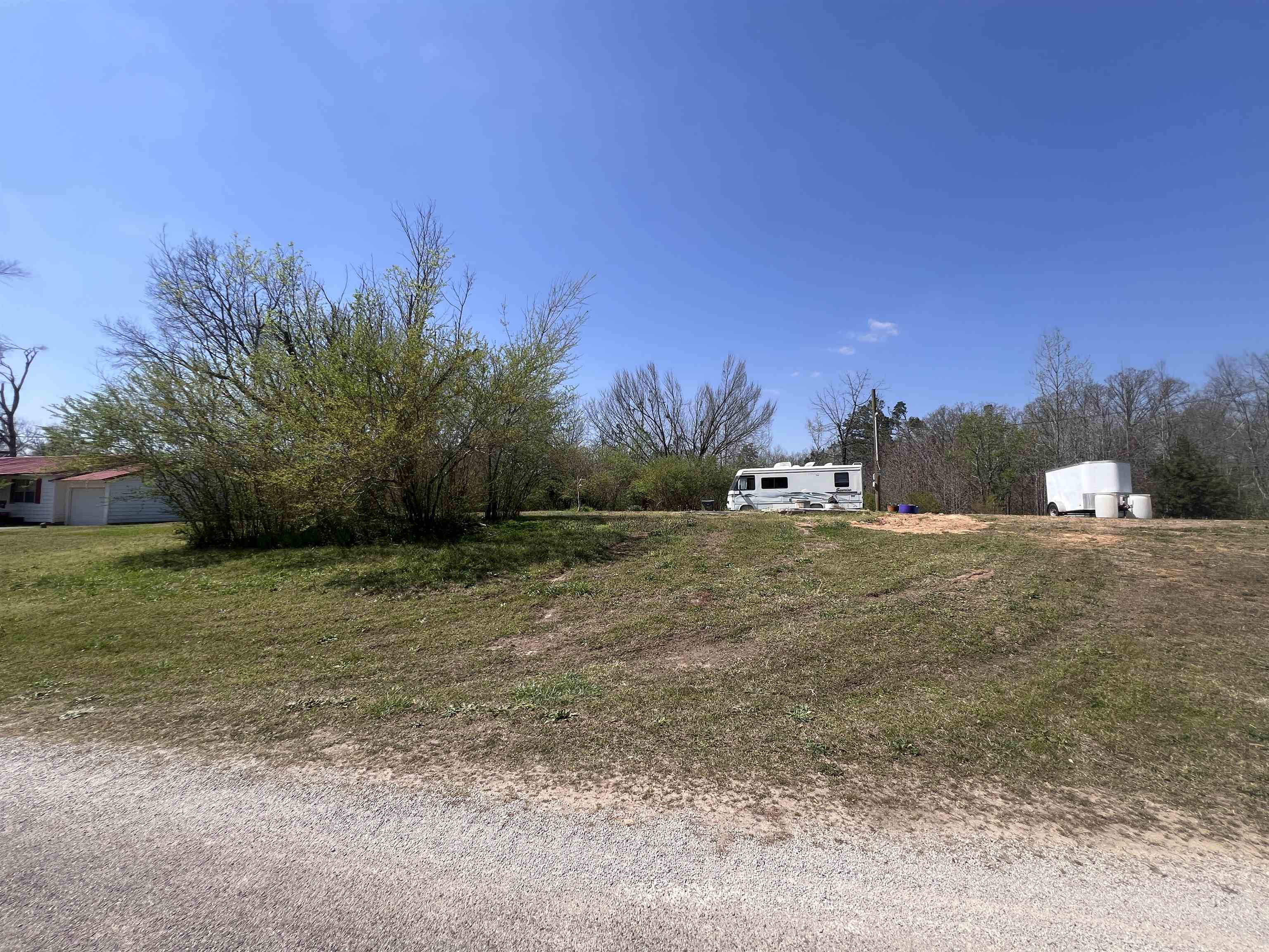 410 Angotti Road Crump, TN 38327 - Photo 4 of 15