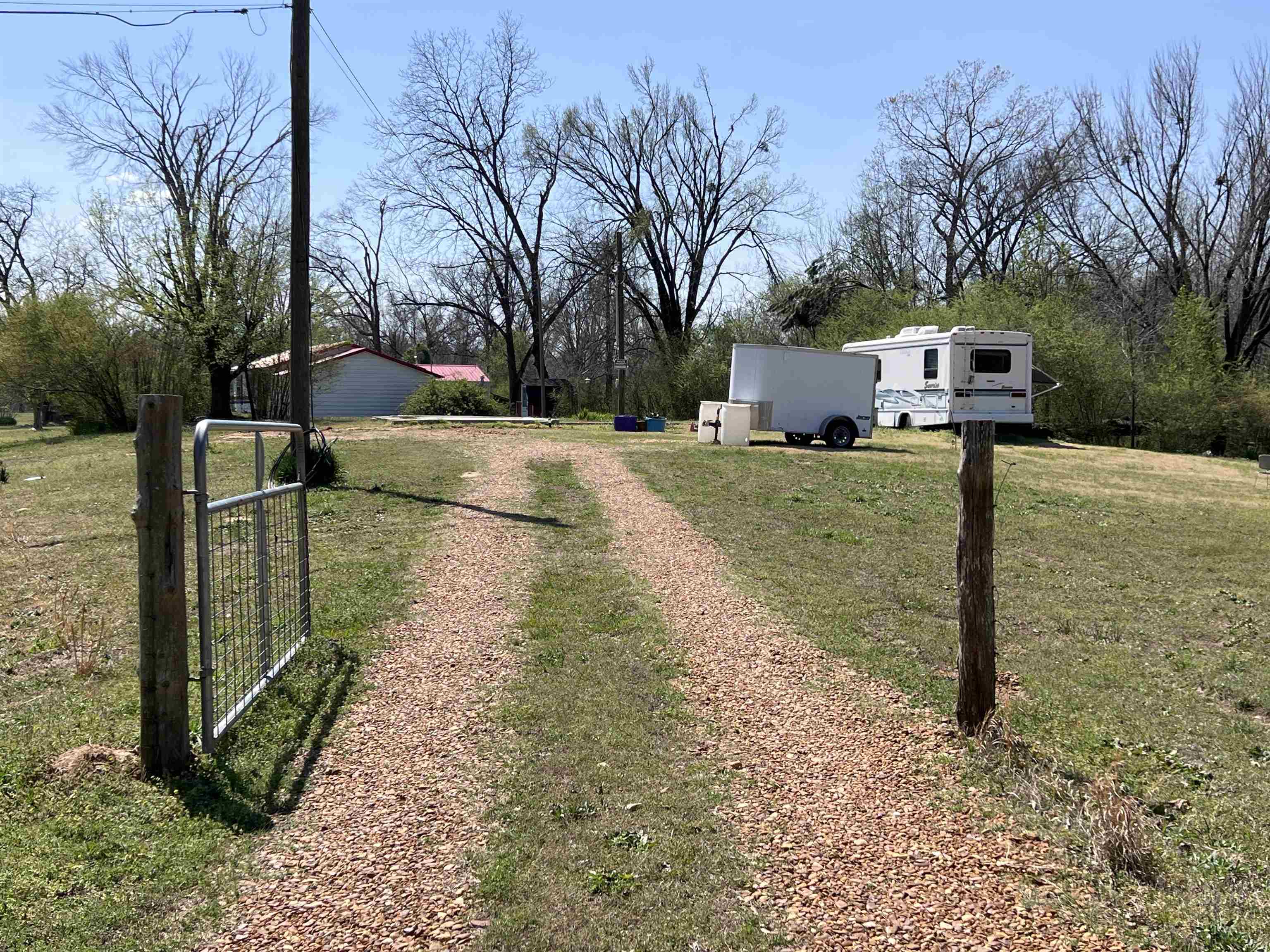 410 Angotti Road Crump, TN 38327 - Photo 7 of 15