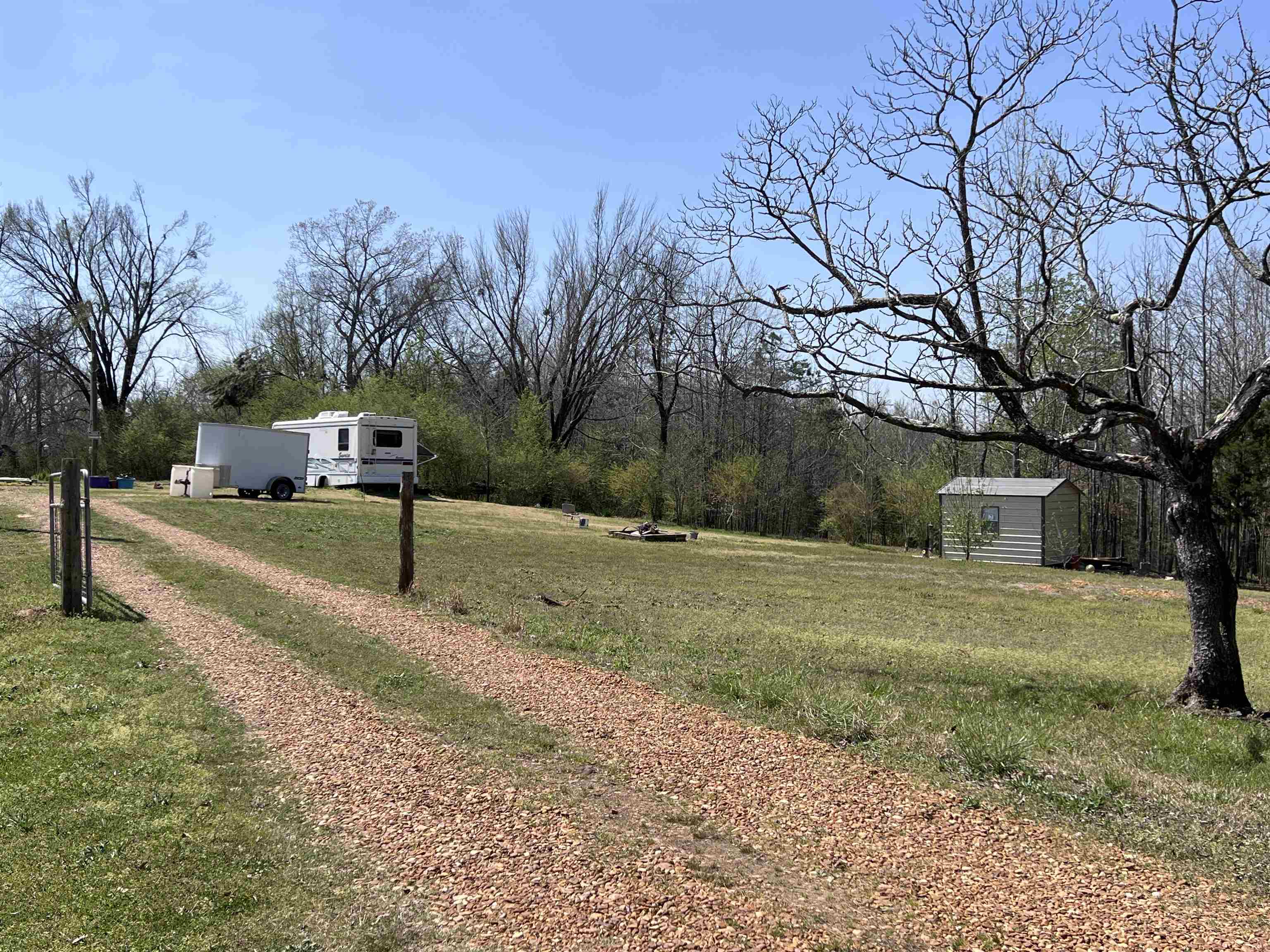 410 Angotti Road Crump, TN 38327 - Photo 9 of 15
