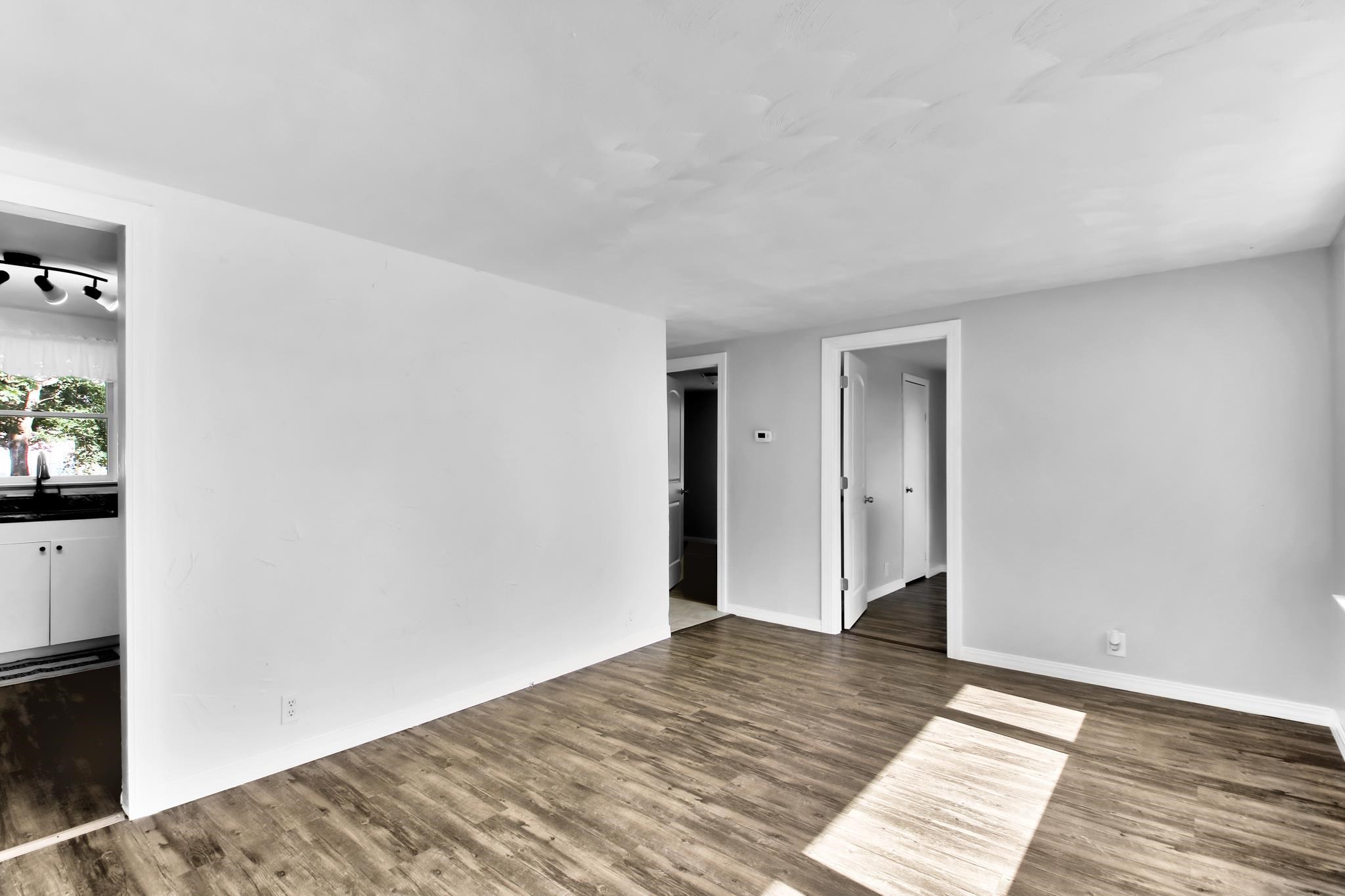 113 Sherwood Park Road Washington, IL 61571 - Photo 22 of 36 Gallery Image 22