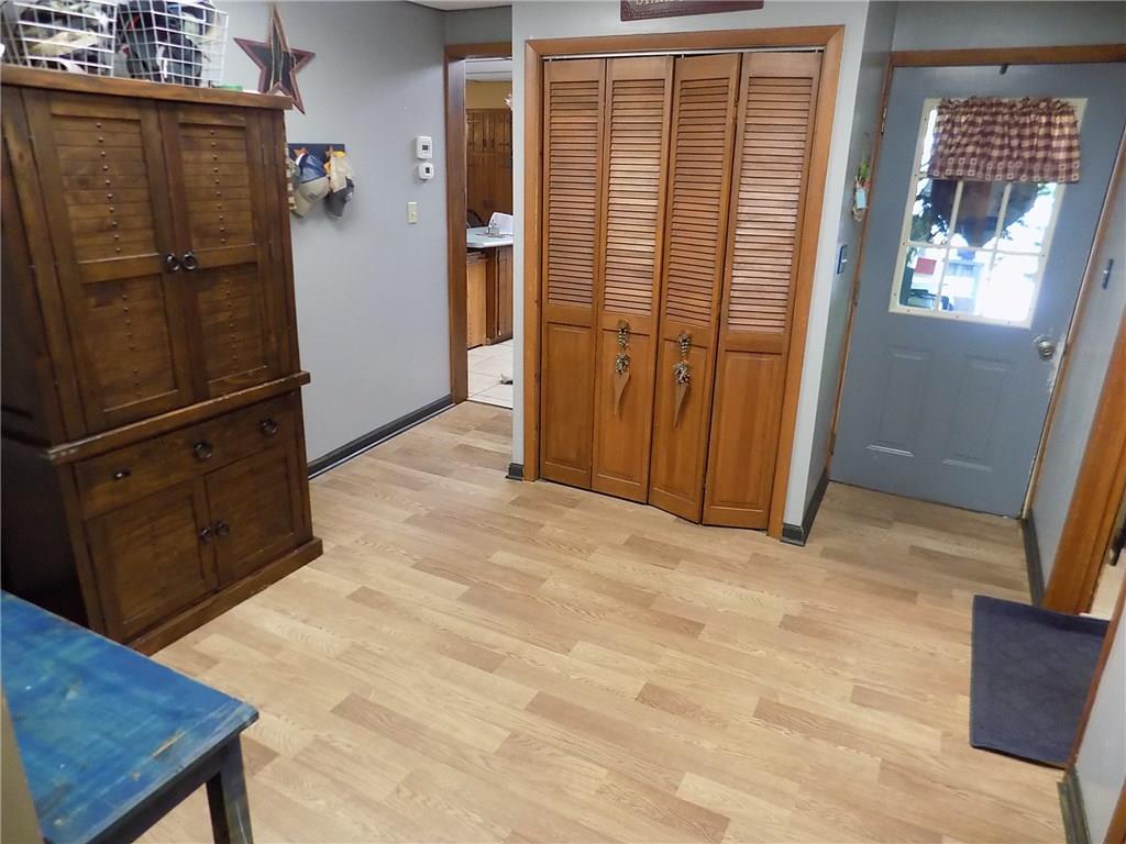 1257 Franklin Road Jackson Center, PA 16133 - Photo 7 of 22