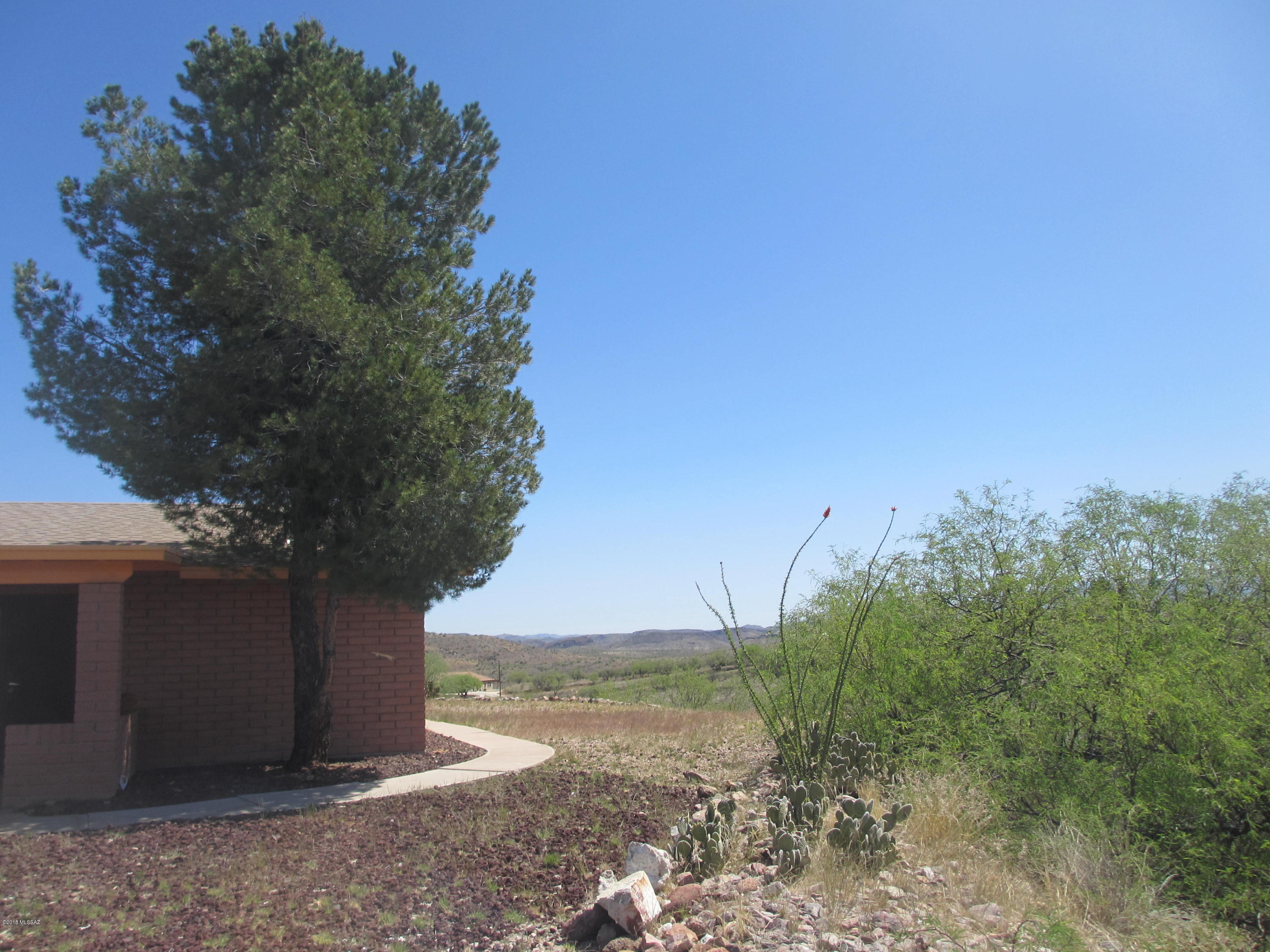 1248 Circulo Aguilar Rio Rico, AZ 85648 - Photo 10 of 41