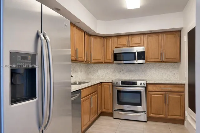 $2,300 | 400 Kings Point Drive, Unit 224, Sunny Isles Beach, FL 33160