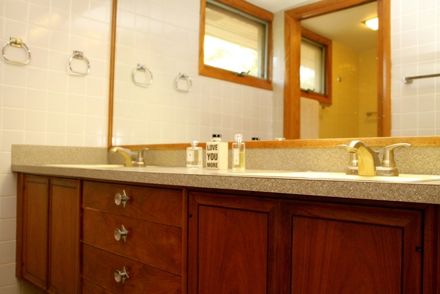 35W281 Country School Road Algonquin, IL 60102 - Photo 10 of 24 a bathroom with a sink and a mirror