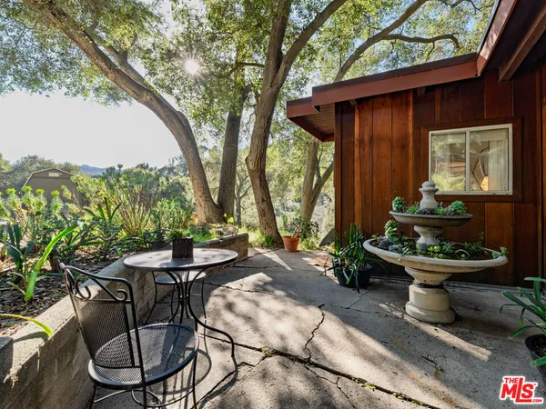 $1,475,000 | 1256 North Topanga Canyon Boulevard, Topanga, CA 90290