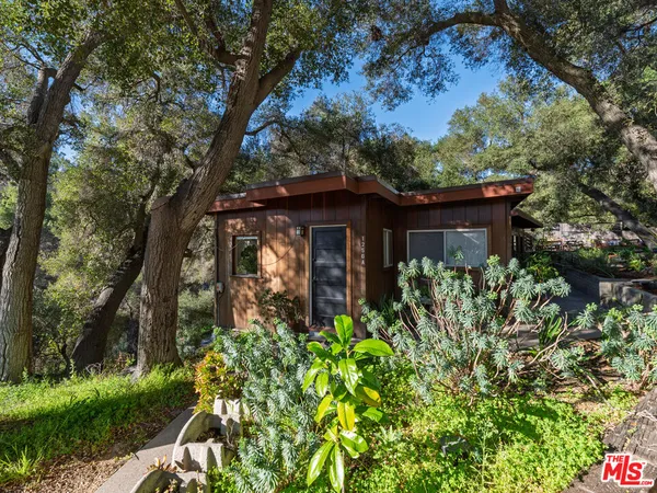 $1,475,000 | 1256 North Topanga Canyon Boulevard, Topanga, CA 90290