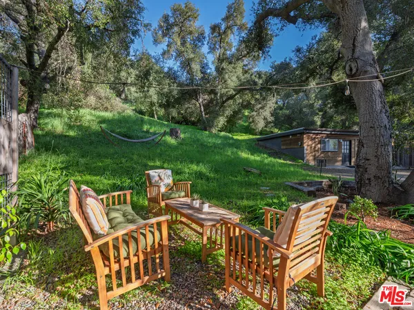 $1,475,000 | 1256 North Topanga Canyon Boulevard, Topanga, CA 90290