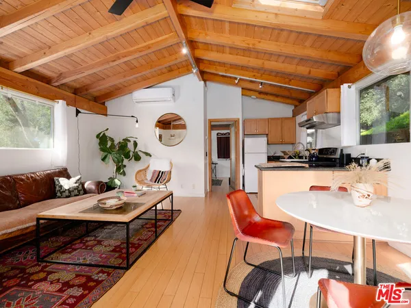 $1,475,000 | 1256 North Topanga Canyon Boulevard, Topanga, CA 90290