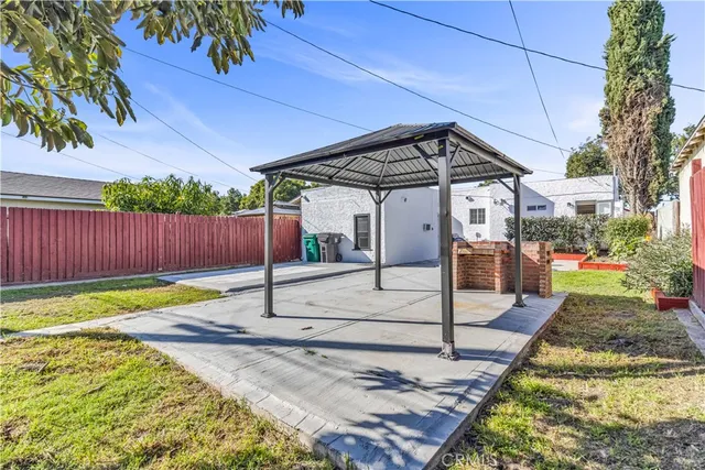 $749,900 | 6034 Lime Avenue, Long Beach, CA 90805