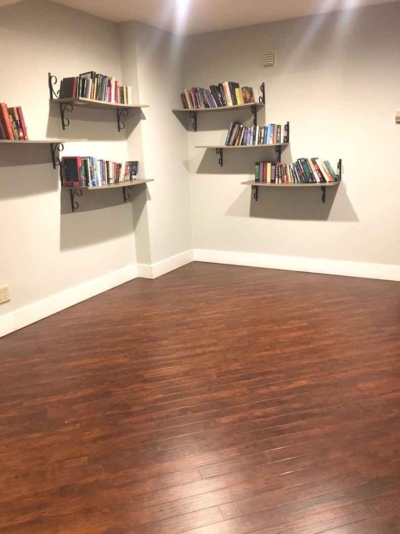 40 East 9th Street, Unit 412 Chicago, IL 60605 - Photo 11 of 16