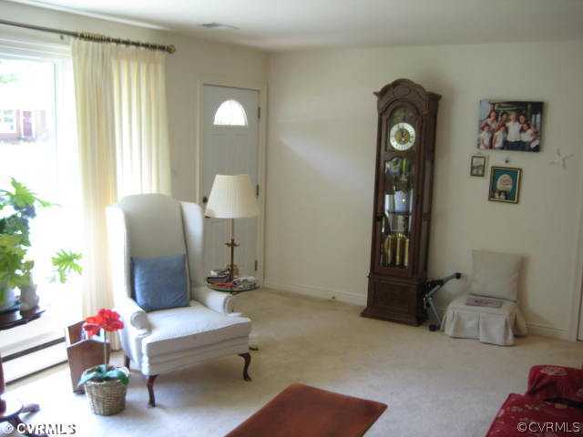 2108 Manlyn Road Henrico, VA 23229 - Photo 2 of 12 Living Room