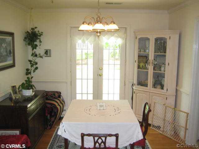 2108 Manlyn Road Henrico, VA 23229 - Photo 4 of 12 Dining Room