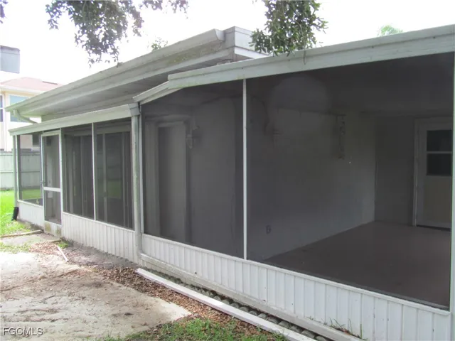 a view of empty room