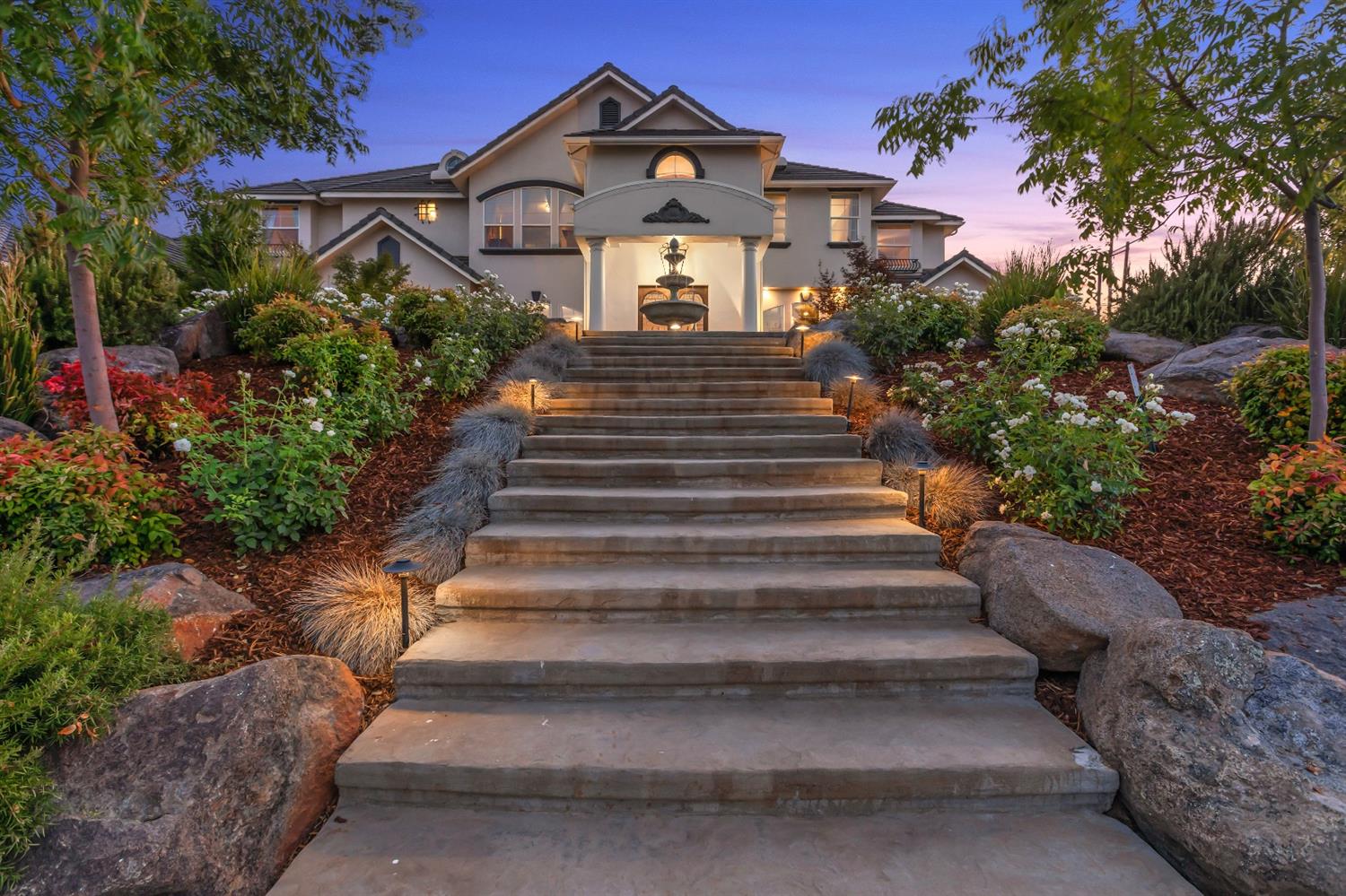 17570 Watts Valley Road Sanger, CA 93657 - Photo 6 of 96