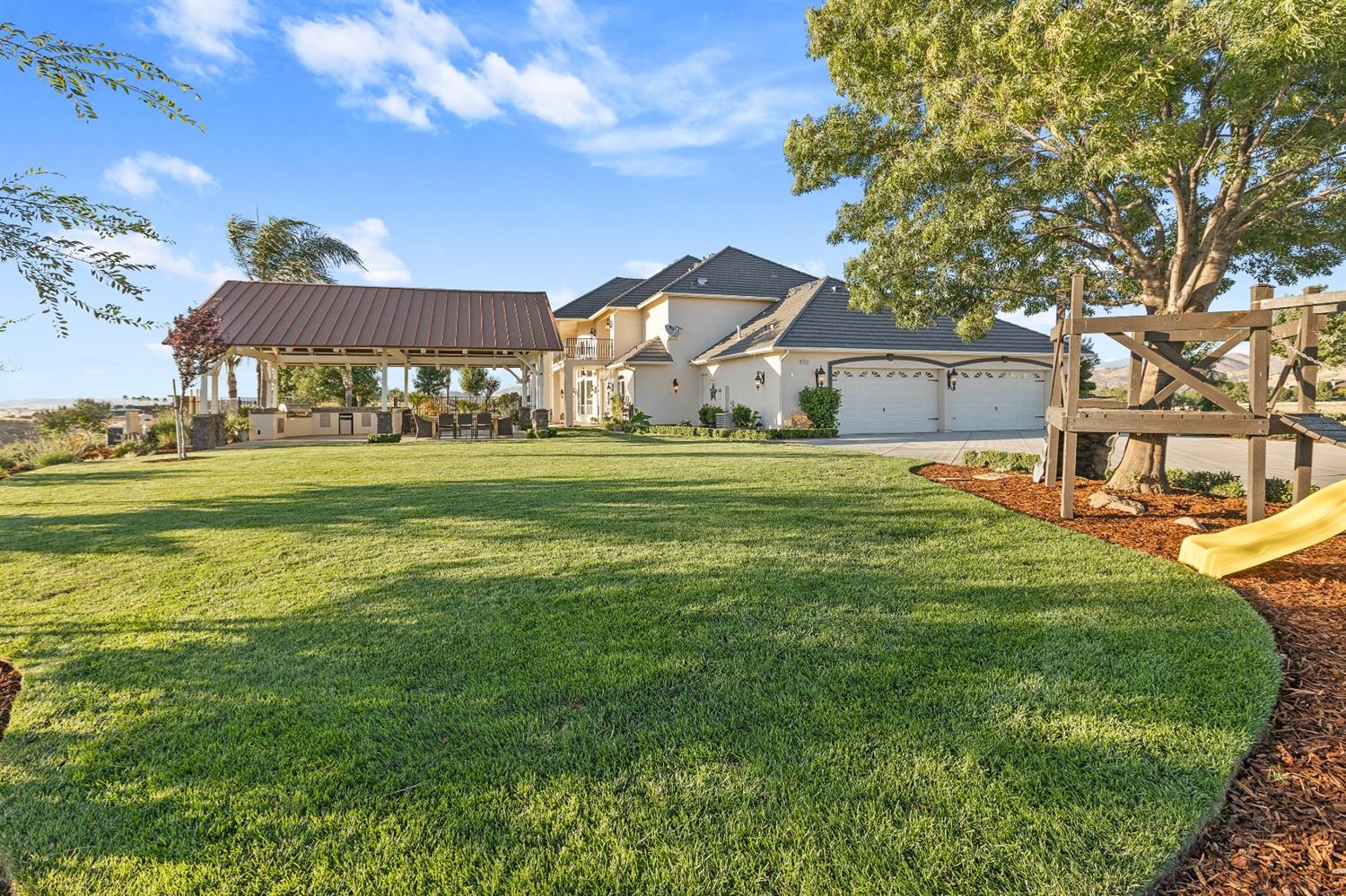 17570 Watts Valley Road Sanger, CA 93657 - Photo 75 of 96