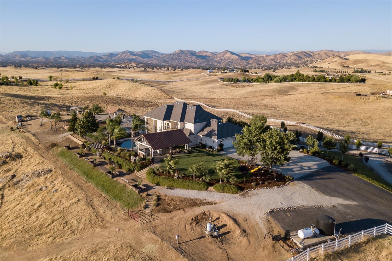 17570 Watts Valley Road Sanger, CA 93657 - Photo 88 of 96