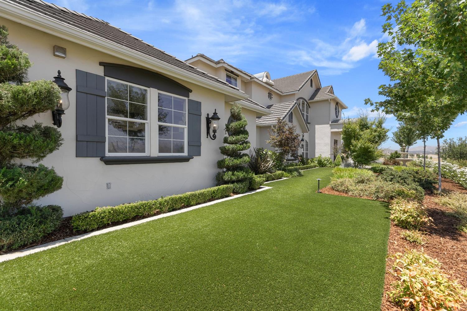 17570 Watts Valley Road Sanger, CA 93657 - Photo 10 of 96