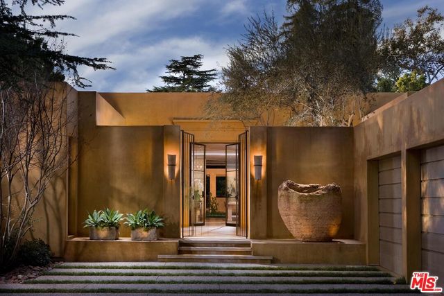 $7,000,000 | 11743 Chaparal Street, Los Angeles, CA 90049