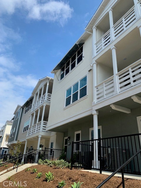 1369 Wingfoot Carson, CA 90746 - Photo 6 of 30