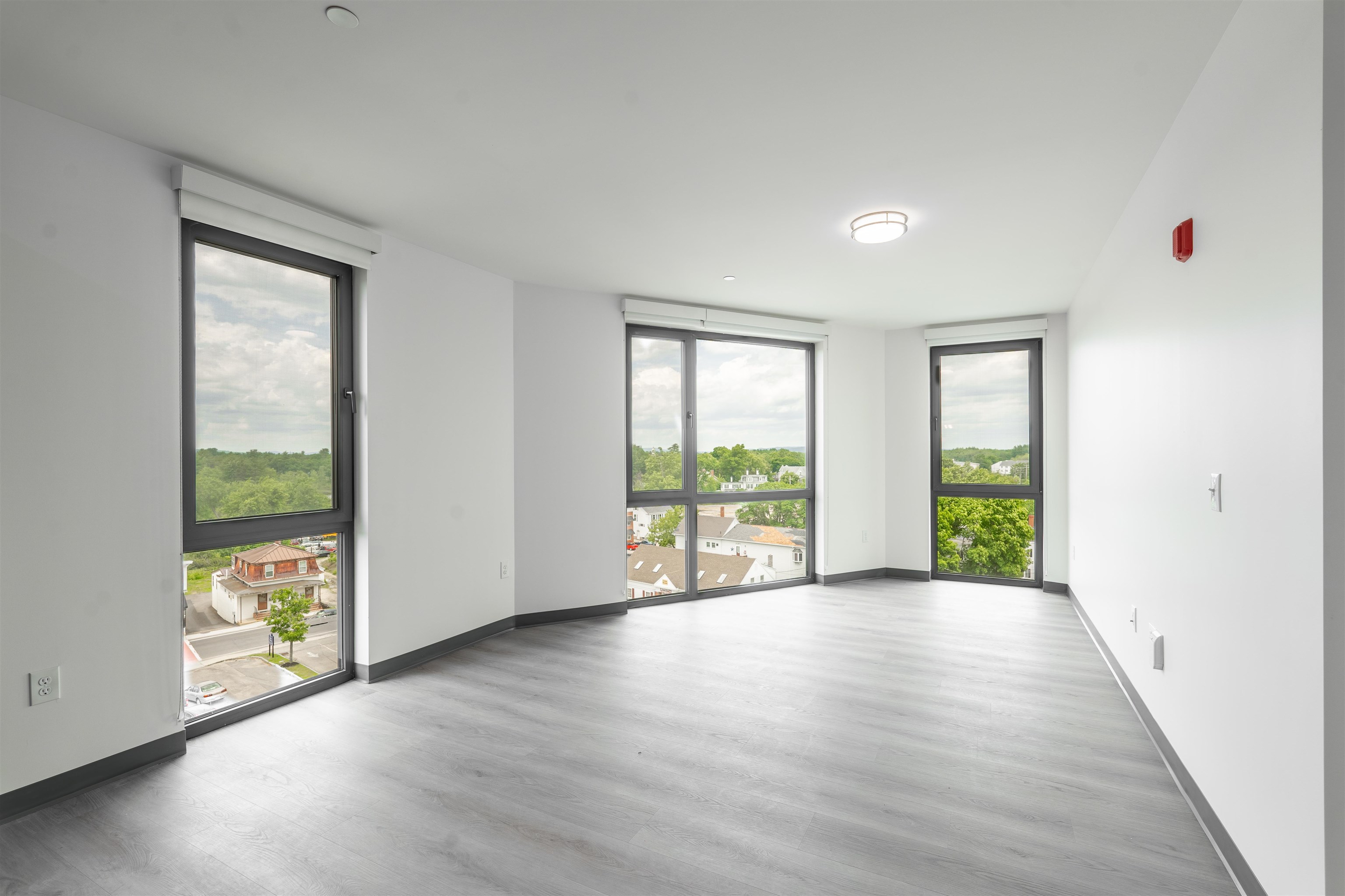 51 North Main Street, Unit 603 Rochester, NH 03867 - Photo 5 of 11