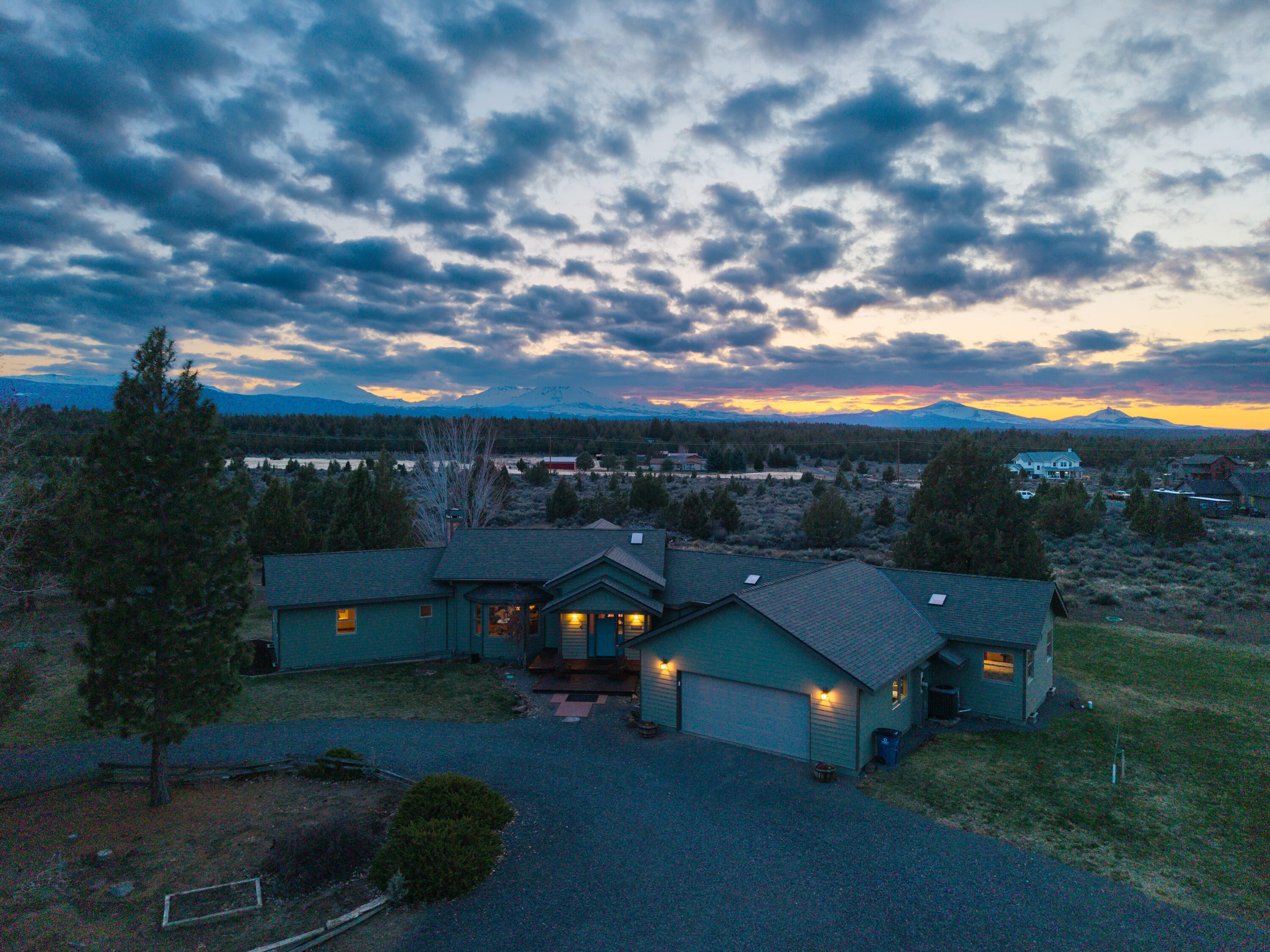 66360 Jericho Road Bend, OR 97703 - Photo 1 of 100 TPark__040325-17