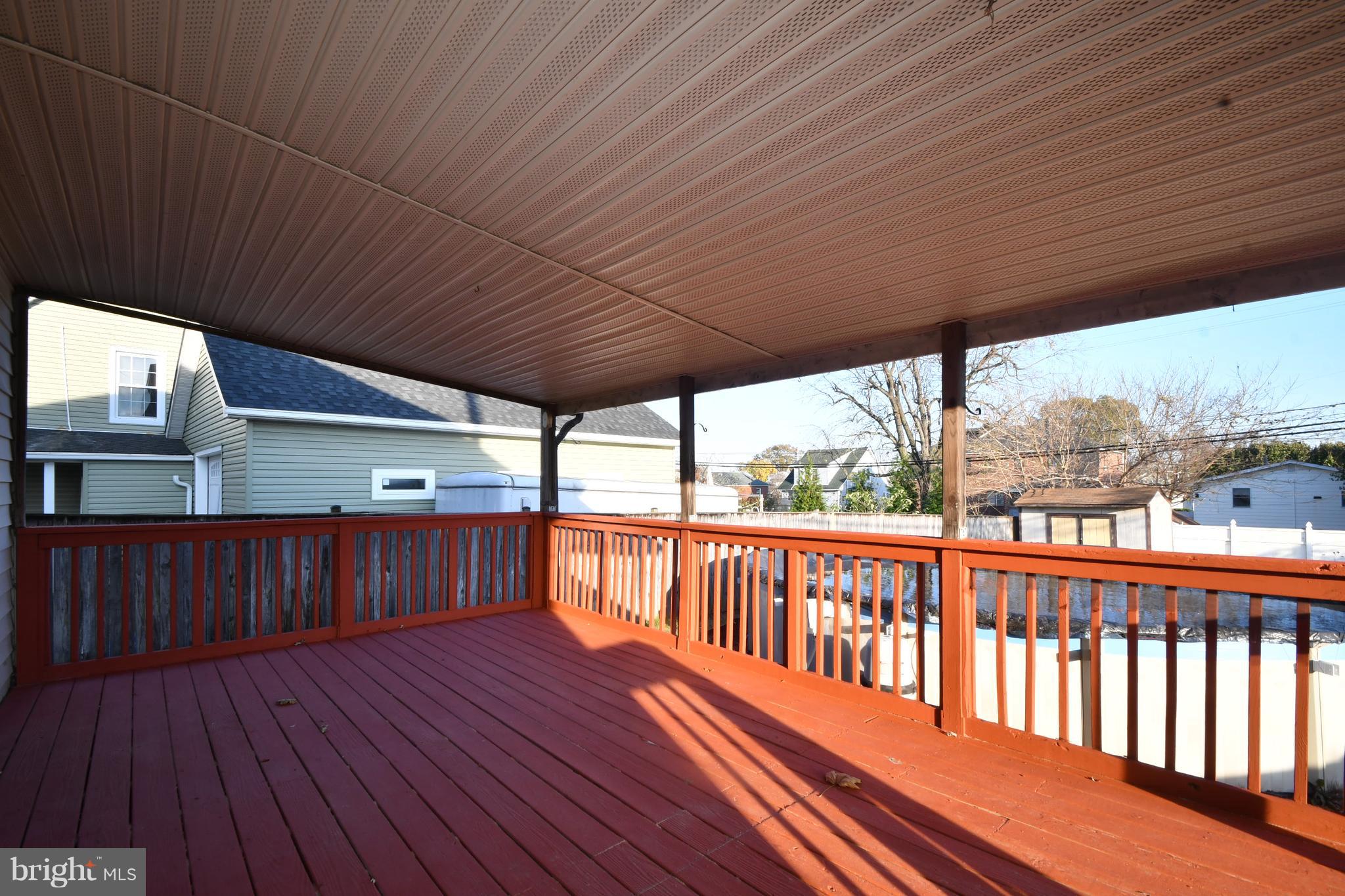 3101 Lynch Road Baltimore, MD 21219 - Photo 22 of 25 Rear Deck
