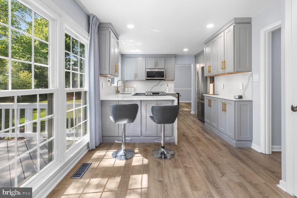 13338 Point Rider Lane Herndon, VA 20171 - Photo 6 of 36