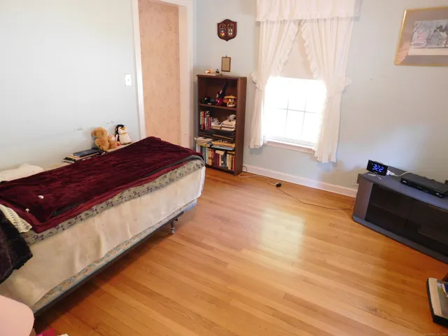 $390,000 | 60 E Street, Derby, CT 06418