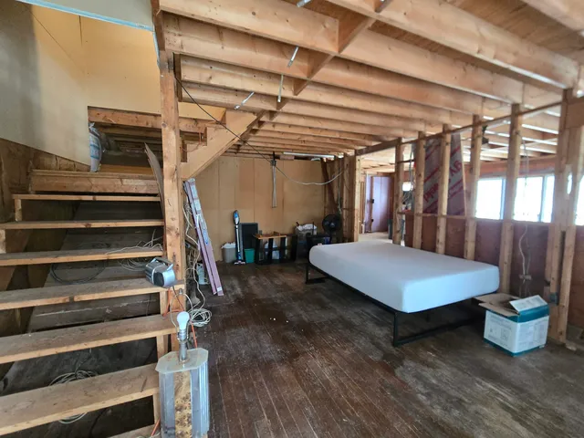 $415,000 | 3034 Route 11 Londonderry Vt 05148, Londonderry, VT 05148