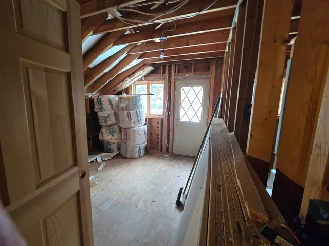 $415,000 | 3034 Route 11 Londonderry Vt 05148, Londonderry, VT 05148