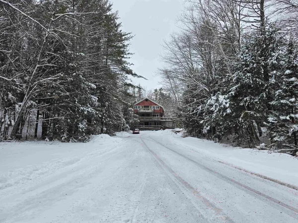 $415,000 | 3034 Route 11 Londonderry Vt 05148, Londonderry, VT 05148