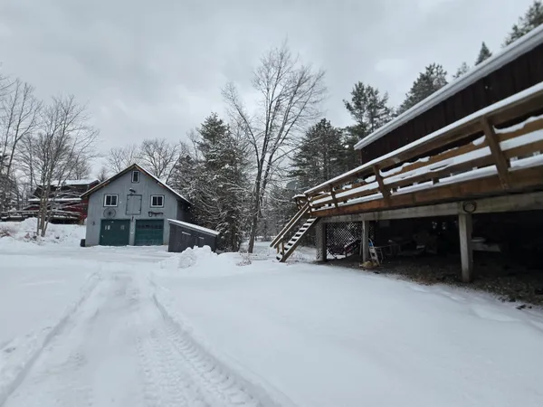 $415,000 | 3034 Route 11 Londonderry Vt 05148, Londonderry, VT 05148
