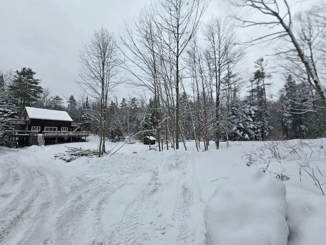 $415,000 | 3034 Route 11 Londonderry Vt 05148, Londonderry, VT 05148
