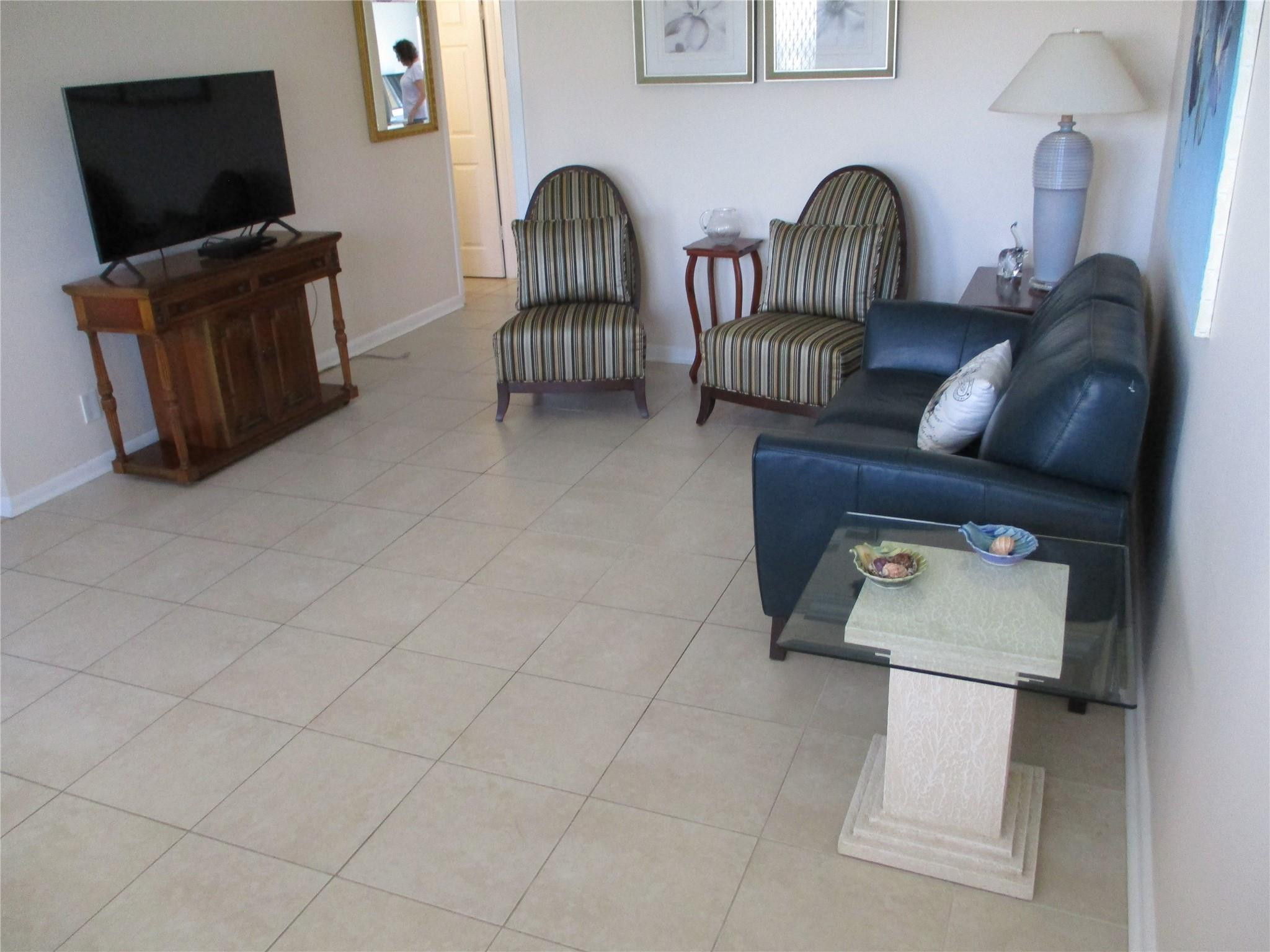 3018 Cornwall East, Unit 3018 Boca Raton, FL 33434 - Photo 8 of 30 Photo 8