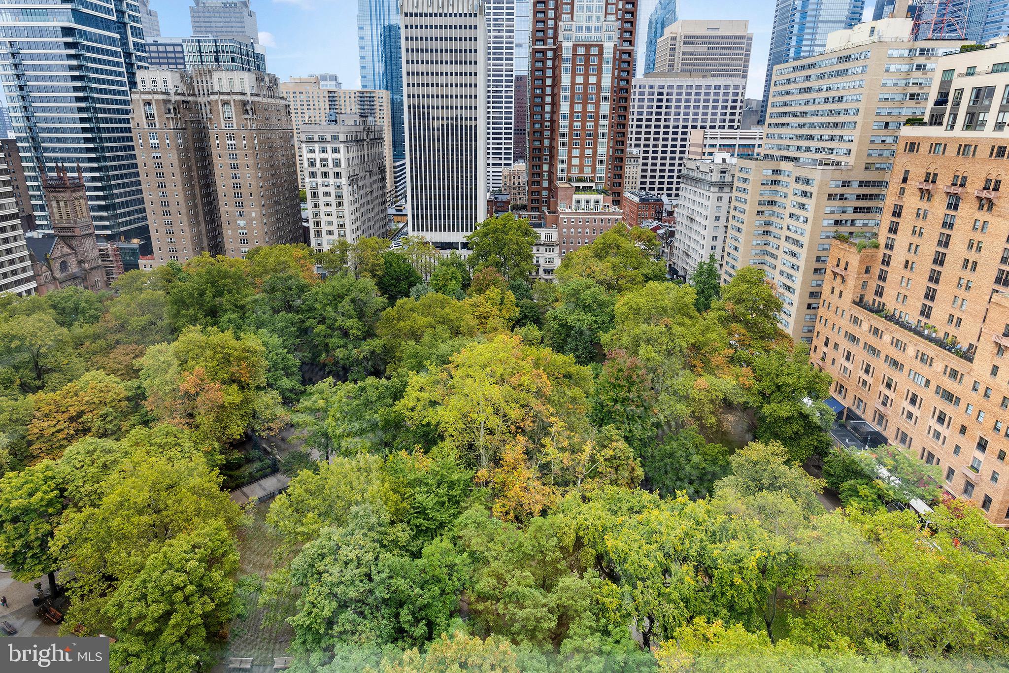 1806 Rittenhouse Square, Unit 2103 Philadelphia, PA 19103 - Photo 18 of 30 Gallery Image 18