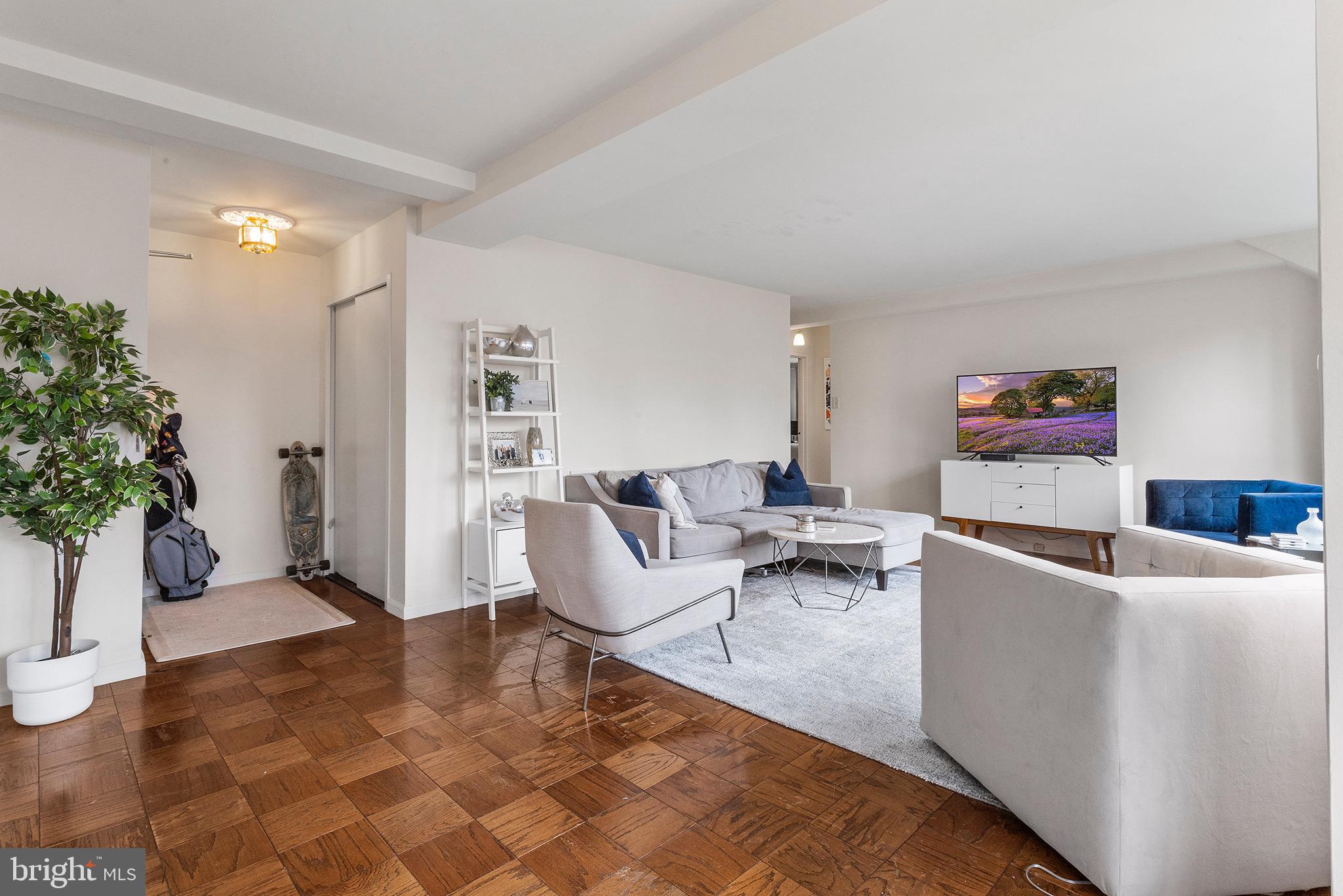 1806 Rittenhouse Square, Unit 2103 Philadelphia, PA 19103 - Photo 6 of 30 Gallery Image 6