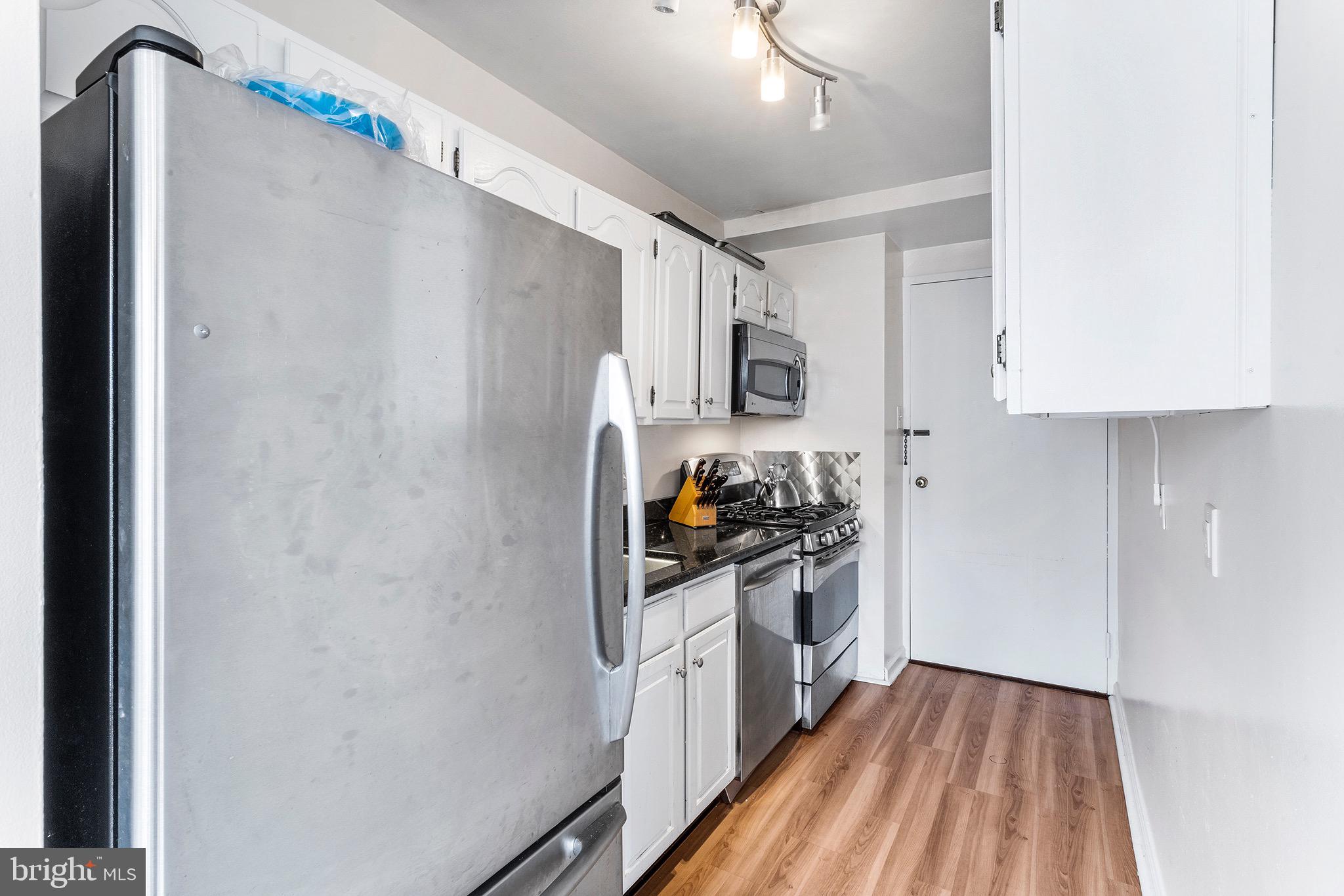 1806 Rittenhouse Square, Unit 2103 Philadelphia, PA 19103 - Photo 10 of 30 Gallery Image 10