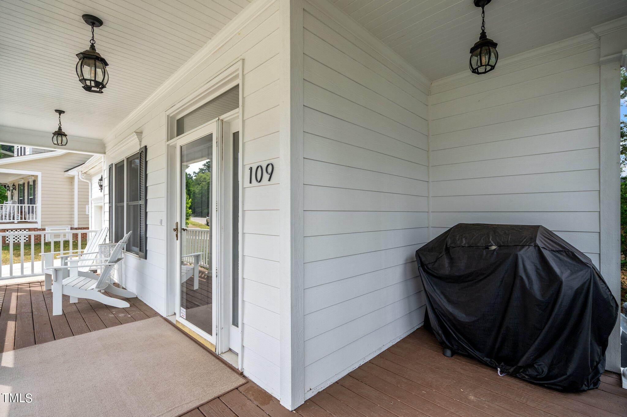 109 Rushing Wind Way Apex, NC 27502 - Photo 7 of 56 37-web-or-mls-_NFP3704