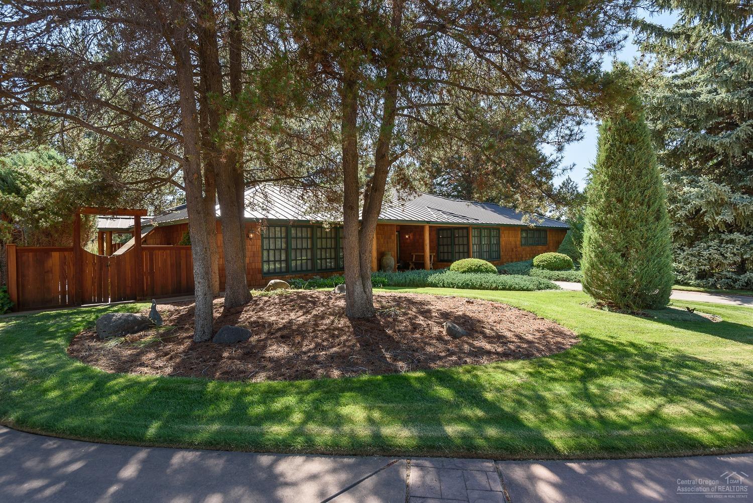 60230 Tekampe Road Bend, OR 97702 - Photo 1 of 25 Primary Photo