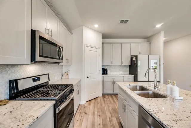 $350,000 | 3320 Chasemoor Drive, Denton, TX 76207